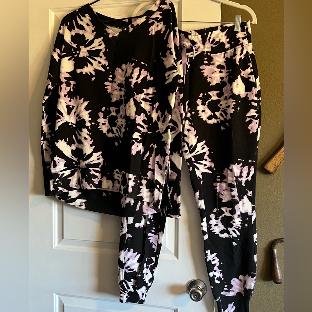 ATHLETA WILLOW ELFIN PURPLE DRAWSTRING WAISTBAND BALANCE JOGGER & TOP